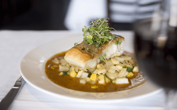 Poisson blanc en sauce
